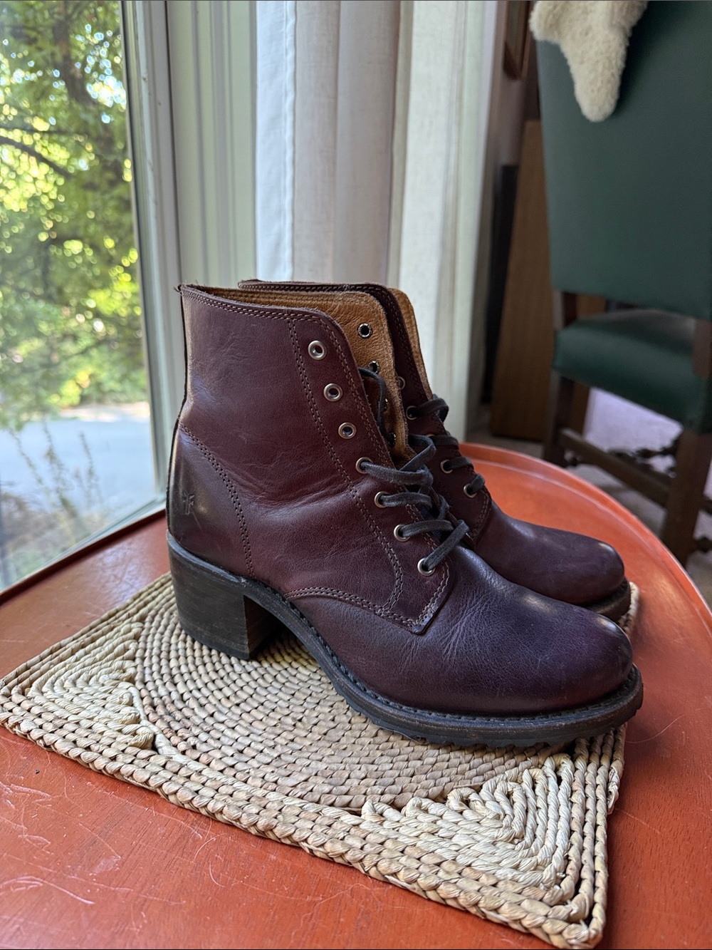 Frye Sabrina 6G Women's Lace-Up Block Heel Boot in Burgundy-Vibram soles